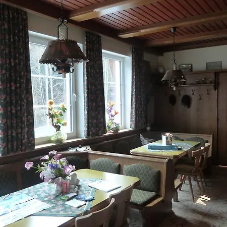 Konukevi Gasthof Wabitsch